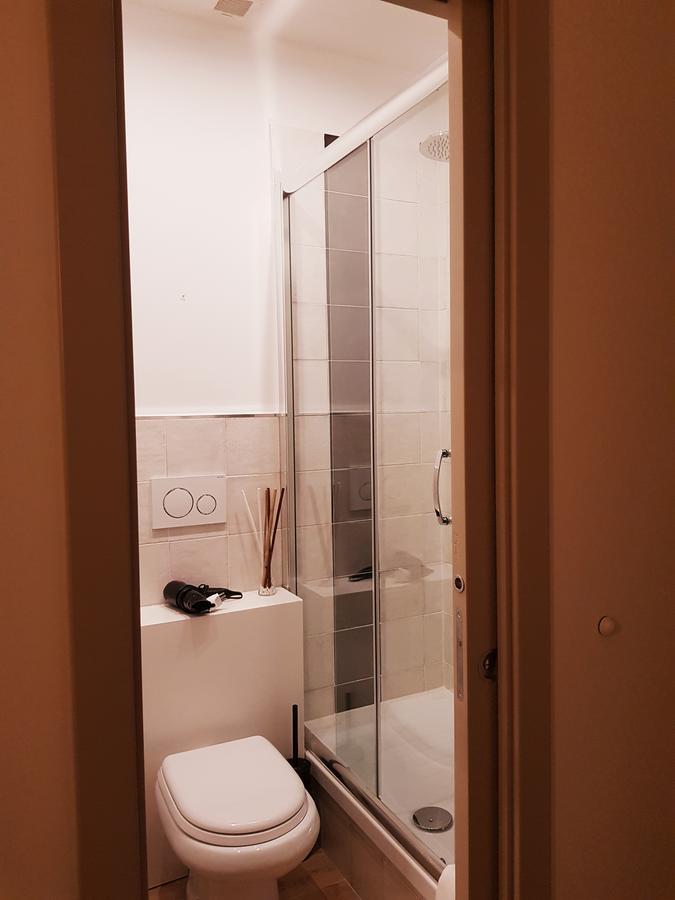 Cairoli Rooms Рим Экстерьер фото