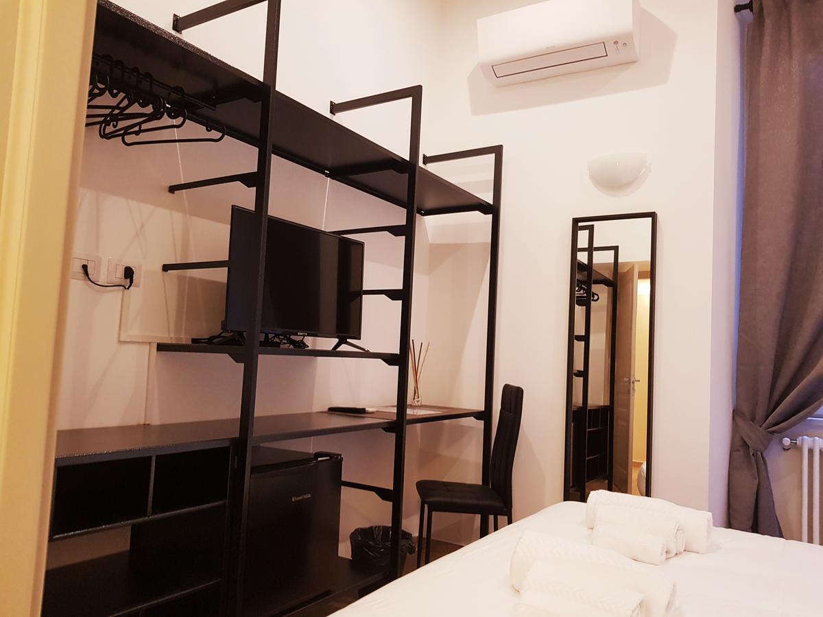 Cairoli Rooms Рим Экстерьер фото