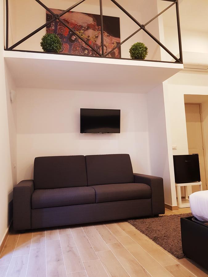 Cairoli Rooms Рим Экстерьер фото
